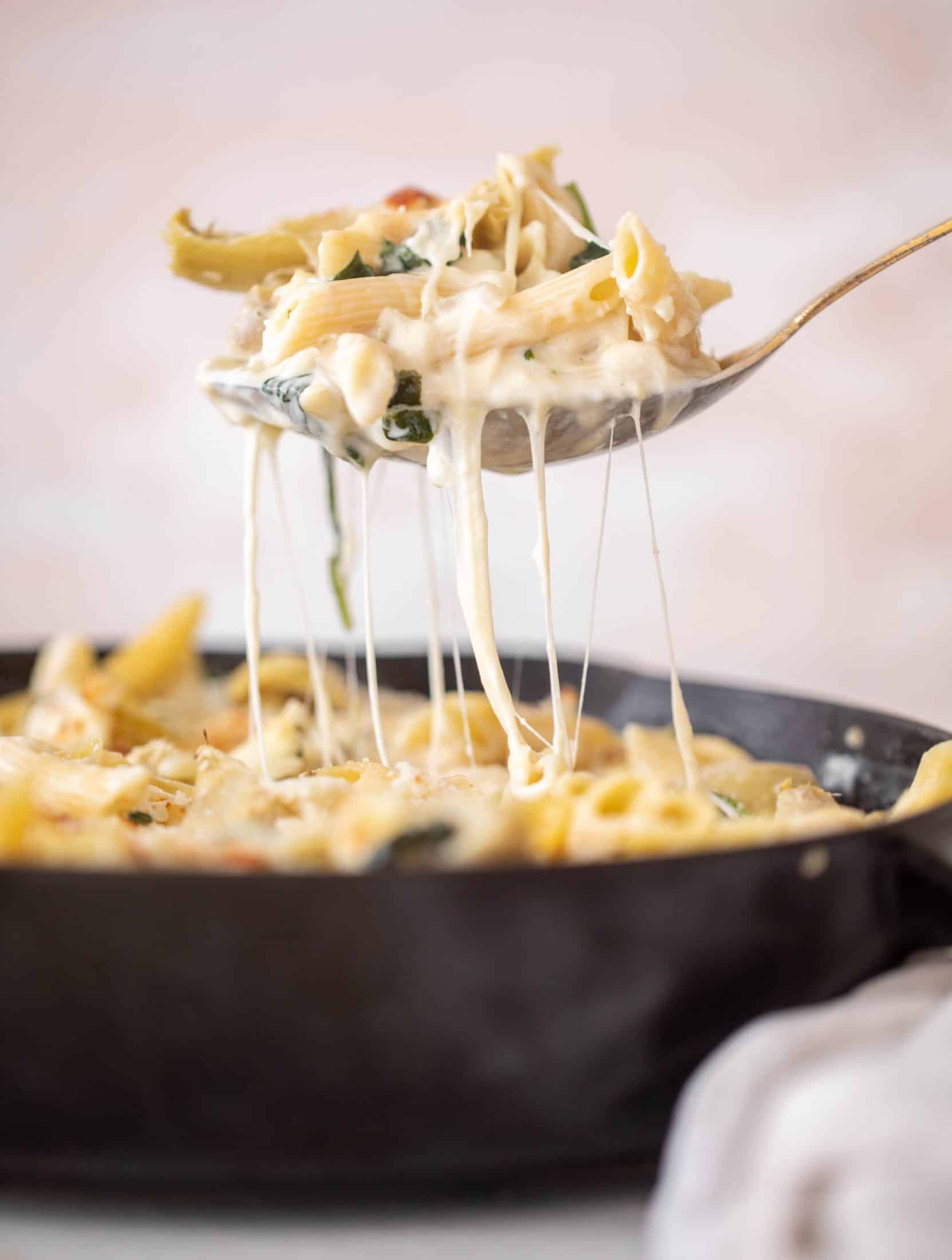 spinach artichoke pasta skillet