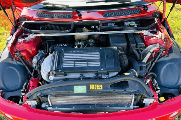 38k-Mile 2006 Mini Cooper S Convertible 6-Speed