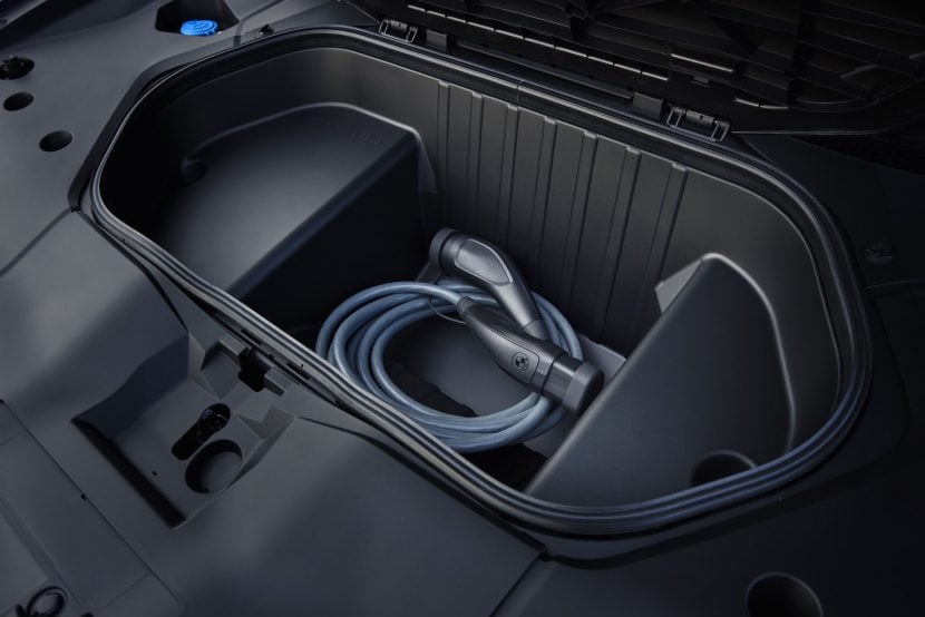 2026 BMW IX3 frunk space